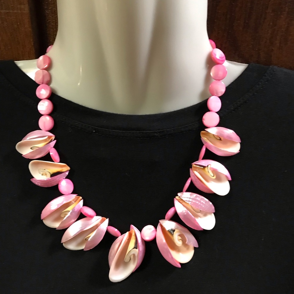 Pink Shell Necklace Beachy Summer Fun Look